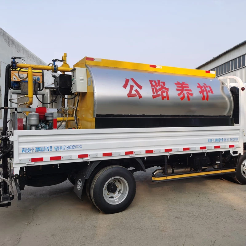 Asphalt Distributor Truck Asphalt Distributor Truck